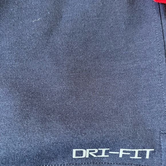 Nike Dri-Fit Chicago Athletics Quarter-Zip - Picture 6 of 6